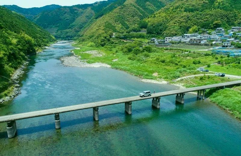 Ochi destination